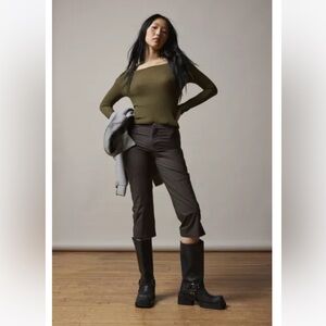 Urban Outfitters BDG Chrishell Capri Pant